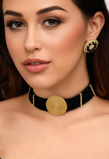 Dropship Black Beaded Necklace with Gold Mandala Pendant