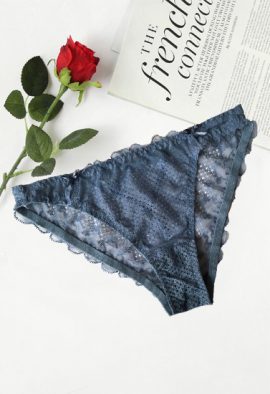 Ladies Fascinating Net Yarn Soft Brief